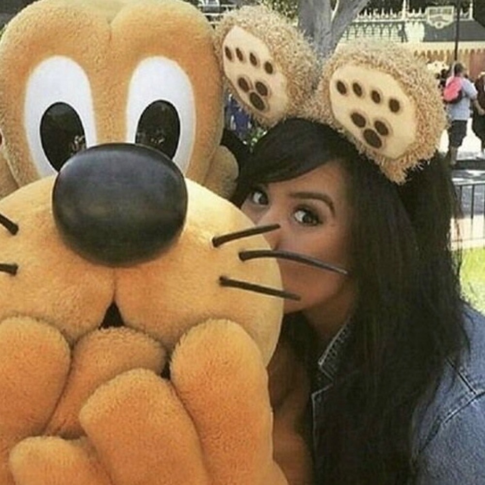 Meet your Posher, Nikki